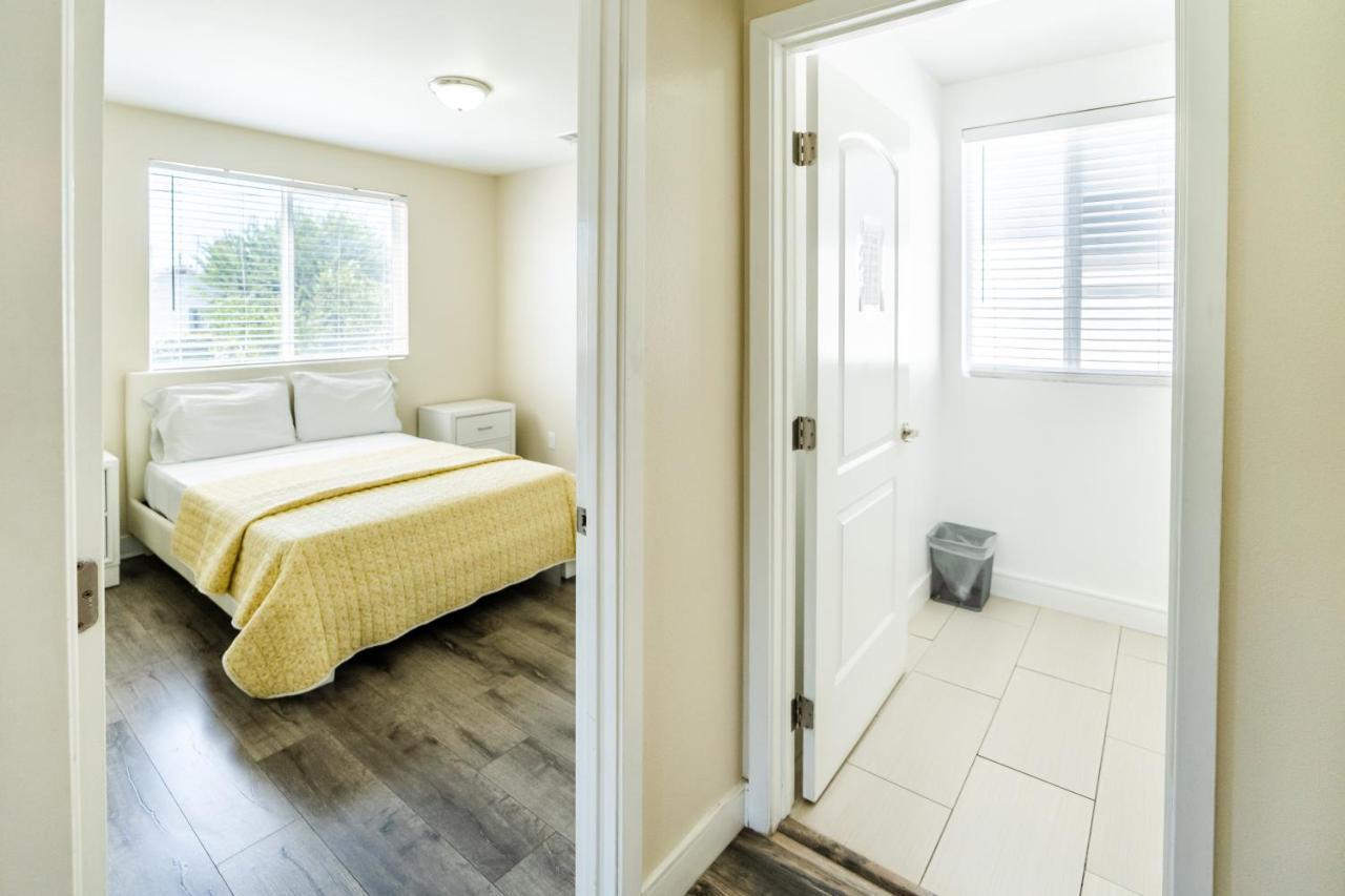 Modern Spacious 5 Bedrooms 3-bath Near Downtown La With 2 Parking Appartamento Los Angeles